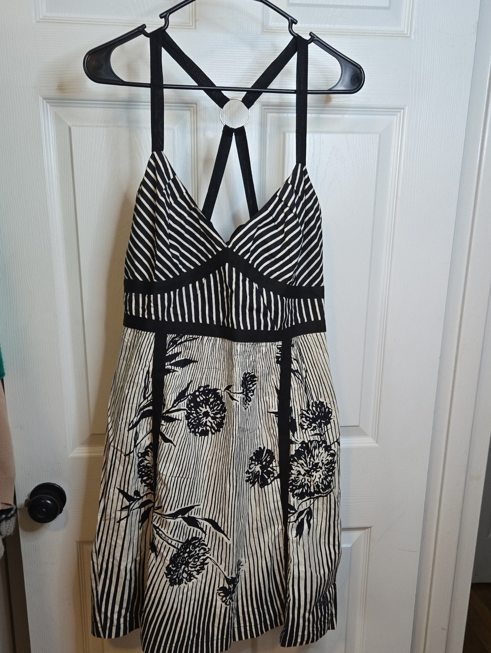 Black & White One-Shoulder Floral Stripe Dress